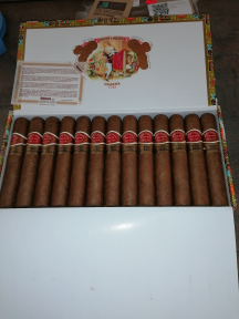 Romeo y Julieta Wide Churchills